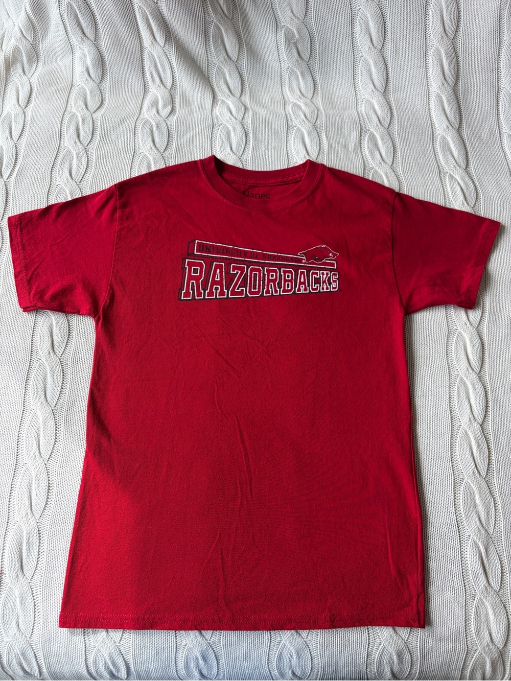 Hanes Size L 10/12 Red Arkansas Razorbacks Distressed Graphic Crewneck Tee Kids